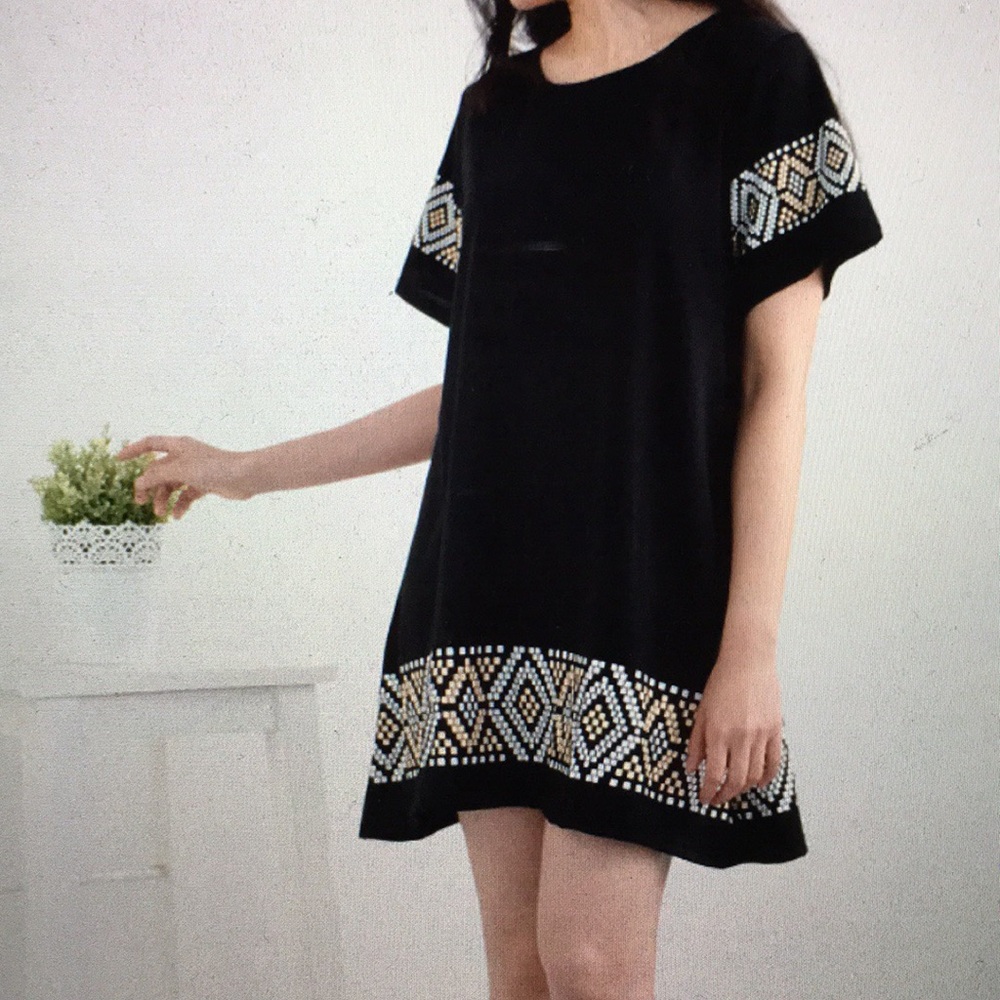 Patterned oversized shift dress